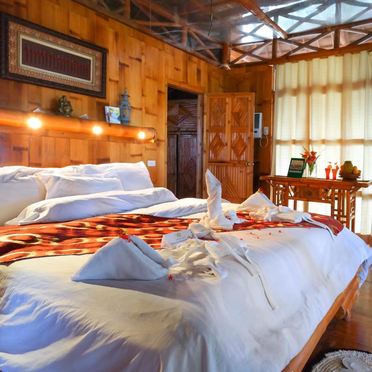 The Coral Blue Oriental Beach Villas And Suites Santa Fe  Buitenkant foto